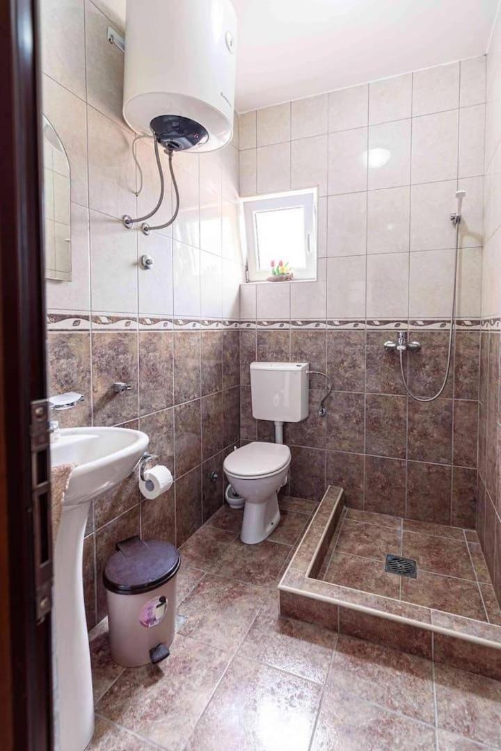 Apartmani Franeta בודווה מראה חיצוני תמונה