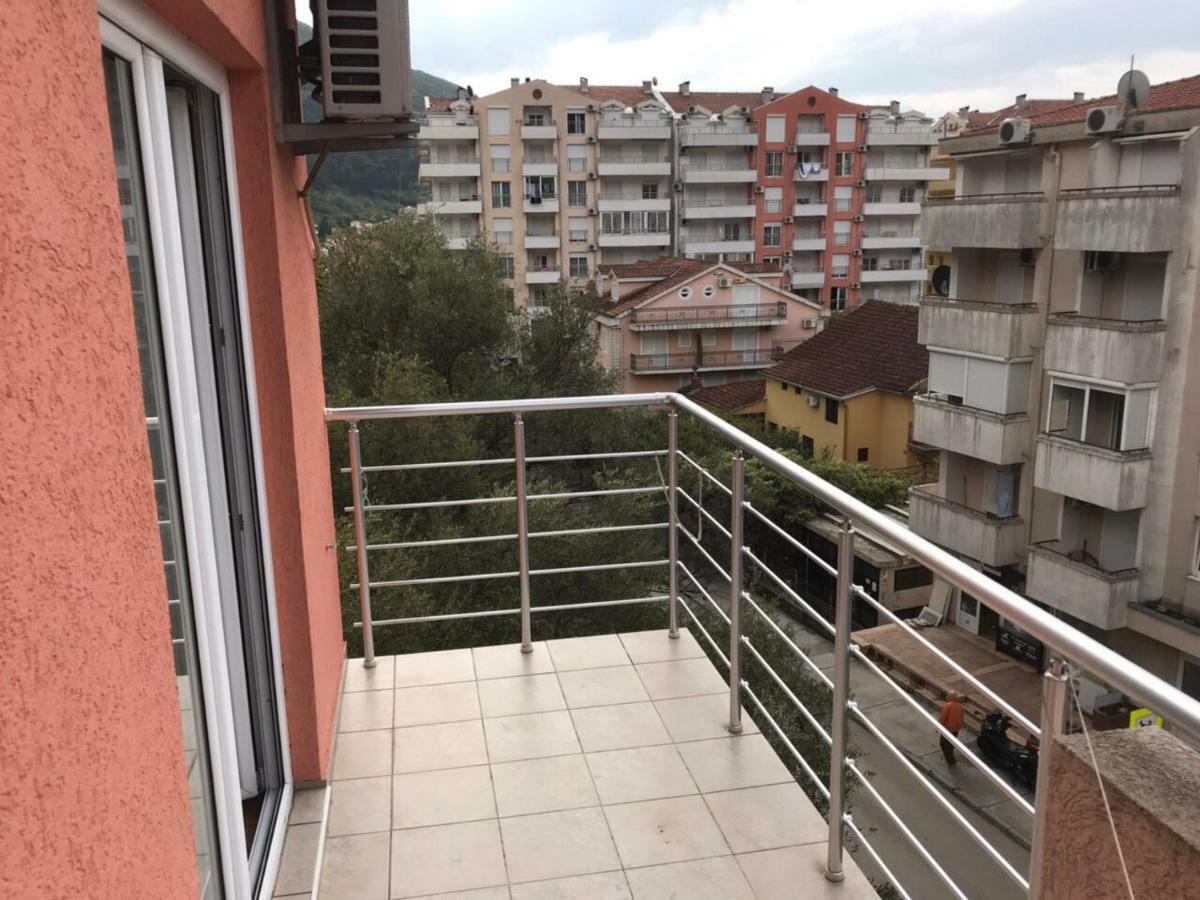 Apartmani Franeta בודווה מראה חיצוני תמונה